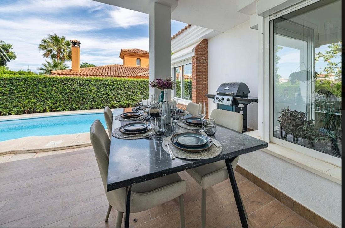 Villa Benalmadena, Av. Del Higueron Buitenkant foto